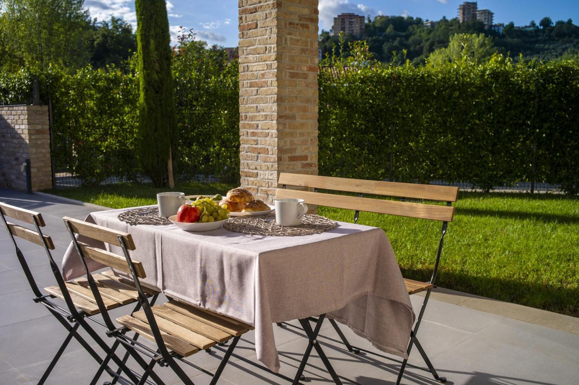 Franceschi Apartment Frosinone Exterior photo